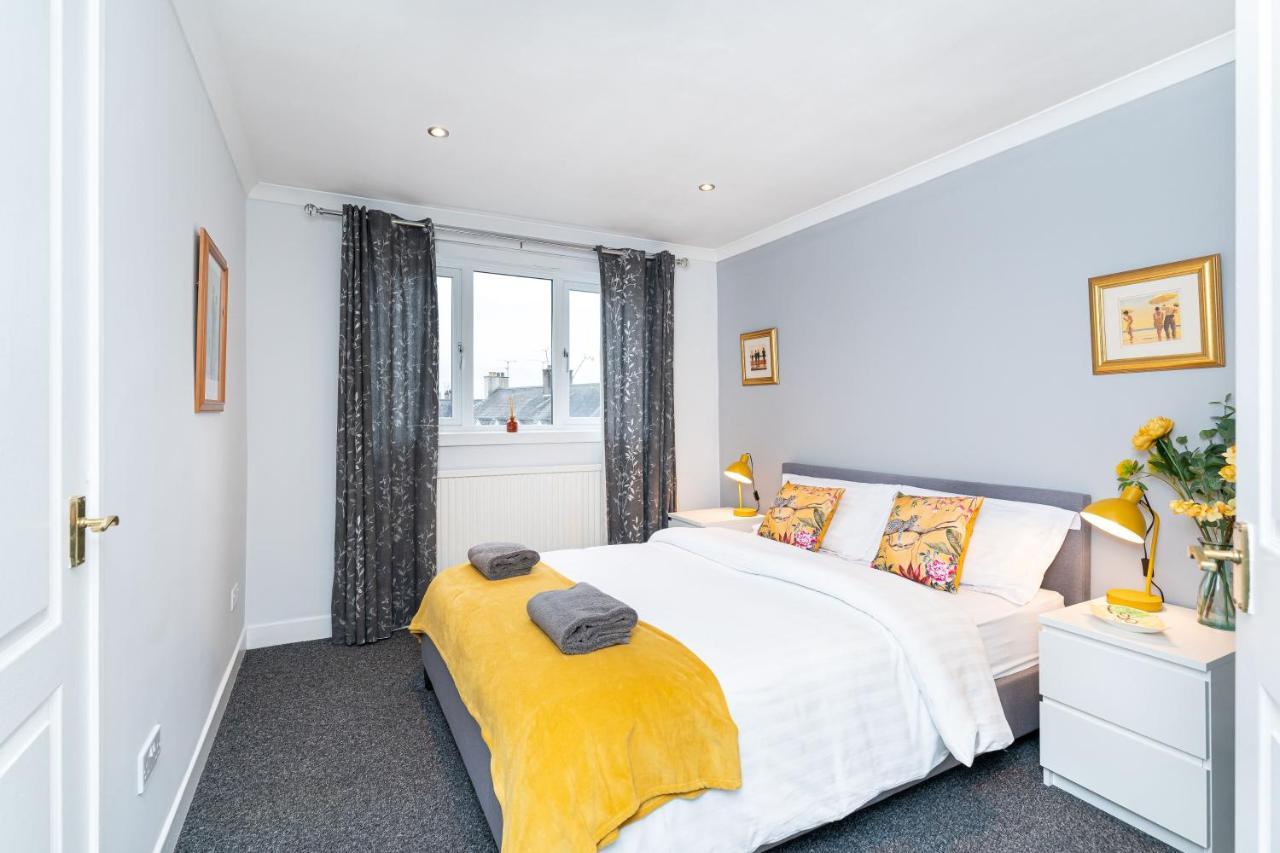 Lovely 3-Bedroom Flat With Free Parking Алланский Бридж Экстерьер фото